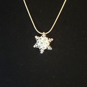 Silver Plated Sky Blue Topaz Snow Flake Necklace